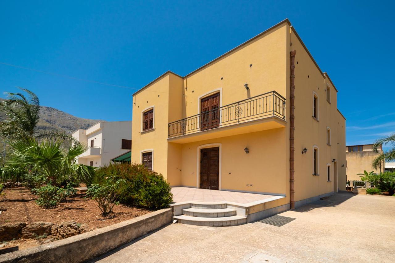 Perla Di Mare Appartamenti Castelluzzo Ngoại thất bức ảnh